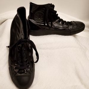 Converse Black Hightops Faux Leather Unisex 8/10